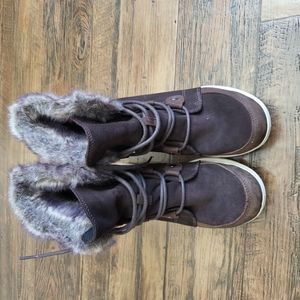 Sorel Boots Size 10
